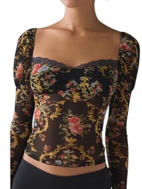 Kimchi Blue The Dark Sheer Mesh Long Sleeve Top URBAN OUTFITTERS NWT Size Small